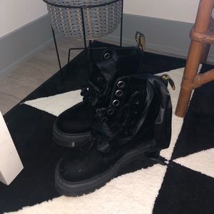 Doc martens velvet boots